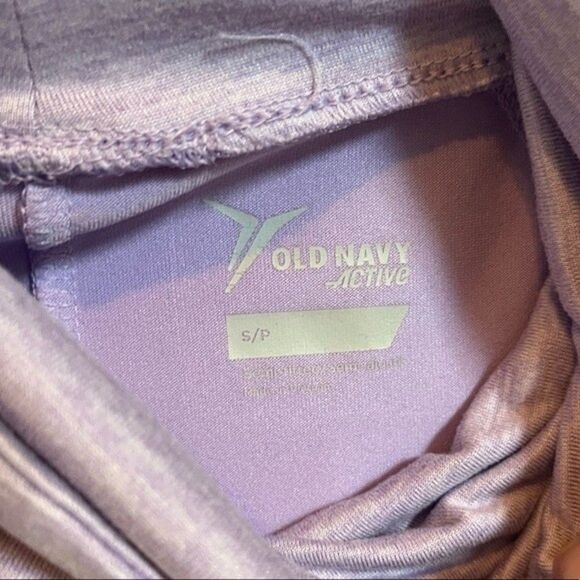 Old Navy Active Women's Purple Semi-Fitted Lightweight Pullover Hoodie Size S - Picture 3 of 6
